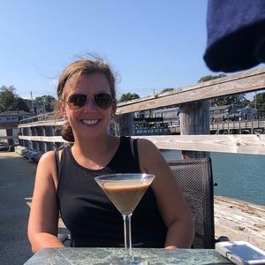 Meet your Posher, Bridget